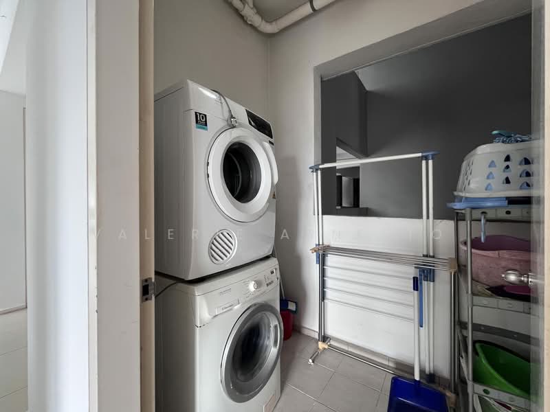 Kondominium untuk Dijual di One Jelatek - Valerie Arnesto - Interior - PropertyGuru.com.my