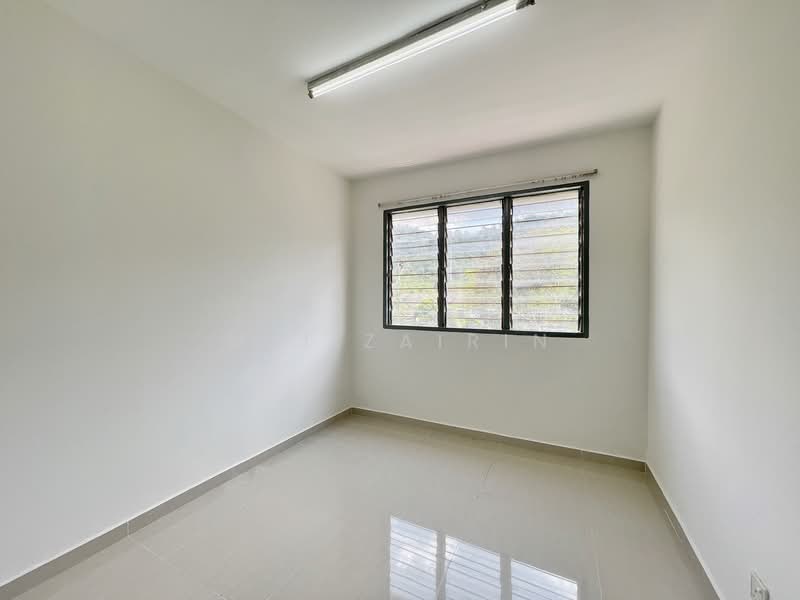 Flat for Rent at Ampang Saujana Flat - M.J Zairin - Interior - PropertyGuru.com.my