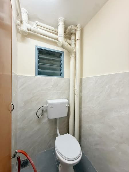 Flat for Rent at Ampang Saujana Flat - M.J Zairin - Bathroom - PropertyGuru.com.my