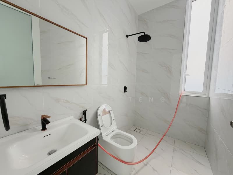 Rumah Banglo untuk Dijual di Bandar Mahkota Cheras (Cheras) - Willie Teng - Bathroom - PropertyGuru.com.my