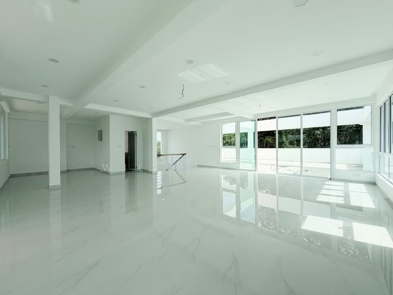 Rumah Banglo untuk Dijual di Bandar Mahkota Cheras (Cheras) - Willie Teng - Living Room - PropertyGuru.com.my