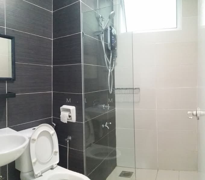 Pangsapuri untuk Dijual di Midori Green (Pangsapuri Hijauan) - M.L. Mok - Bathroom - PropertyGuru.com.my