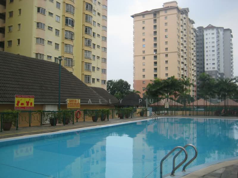 Kondominium untuk Disewa di Endah Regal Condominium - Shally Pun - Exterior - PropertyGuru.com.my