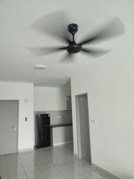 Apartment for Rent at Idaman Melur @ Cybersouth - Aaden Lim - Kitchen - PropertyGuru.com.my