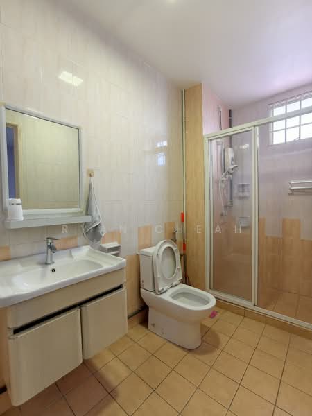 Terraced House for Sale in Taman Wangsa Permai (Kepong) - Ryan Cheah - Bathroom - PropertyGuru.com.my