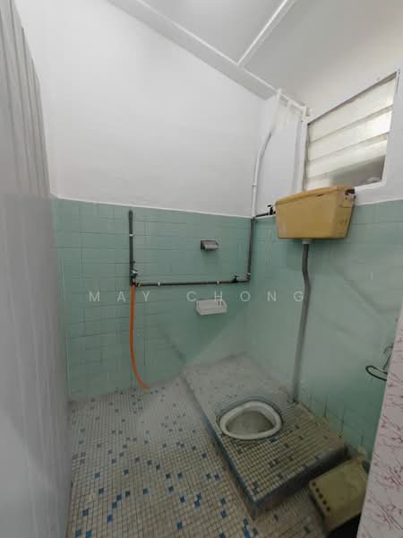 1-storey Terraced House for Sale in Taman Ungku Tun Aminah (Skudai) - May Chong - Bathroom - PropertyGuru.com.my
