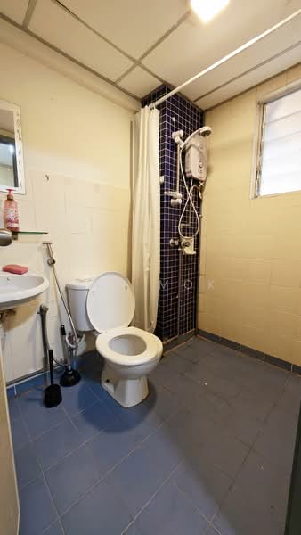 Kondominium untuk Dijual di Perdana Exclusive - Ben Mok - Bathroom - PropertyGuru.com.my