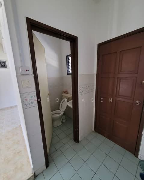 2-storey Terraced House for Sale in Kuala Selangor (Selangor) - Haron Agen - PropertyGuru.com.my