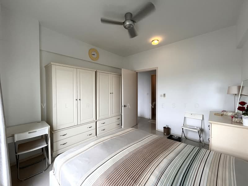 Kondominium untuk Dijual di One Jelatek - Valerie Arnesto - Bedroom - PropertyGuru.com.my