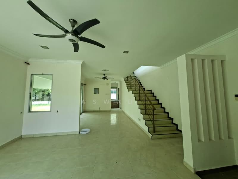 Bungalow for Sale in Bertam Perdana 2 (Kepala Batas) - Aswad . - Living Room - PropertyGuru.com.my
