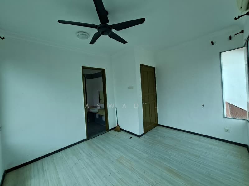 Bungalow for Sale in Bertam Perdana 2 (Kepala Batas) - Aswad . - Bedroom - PropertyGuru.com.my