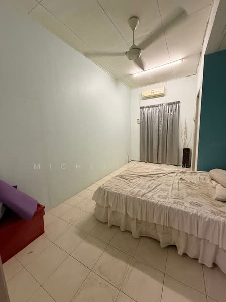 2-storey Terraced House for Sale in Kajang (Selangor) - Michelle Tan - Bedroom - PropertyGuru.com.my