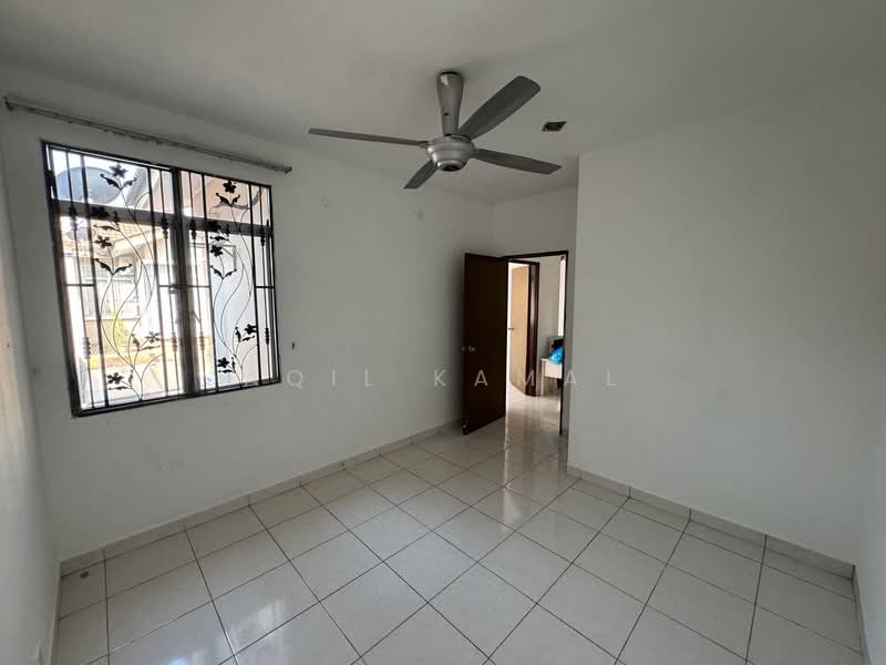 Semi-Detached House for Sale in Aman Perdana (Kapar) - Aqil Kamal - PropertyGuru.com.my
