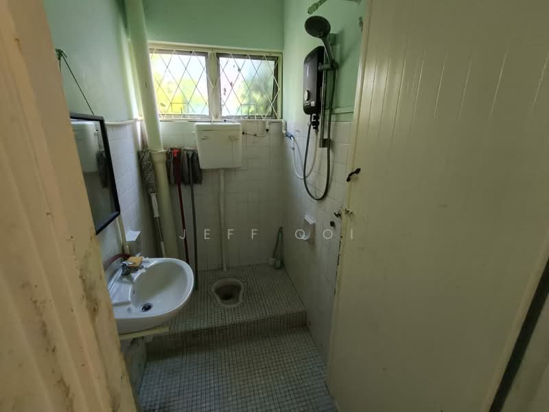 Rumah Teres untuk Dijual di Bukit Mertajam (Penang) - Jeff Ooi - Bathroom - PropertyGuru.com.my
