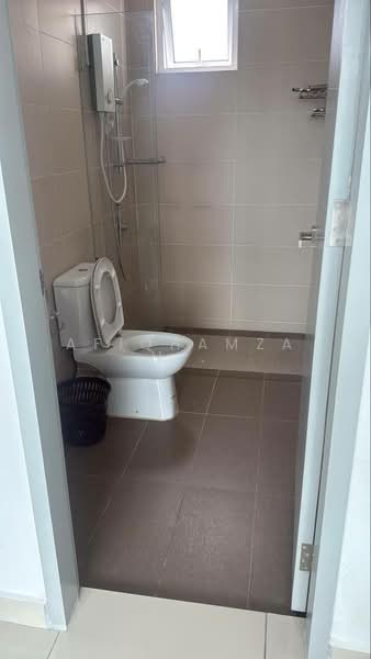 Condominium for Rent at Tropicana Bay Residences - AfiqHamzah . - Bathroom - PropertyGuru.com.my
