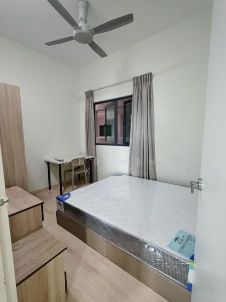 Kondominium untuk Disewa di Parkhill Residence - Yong Weng Kong - Bedroom - PropertyGuru.com.my