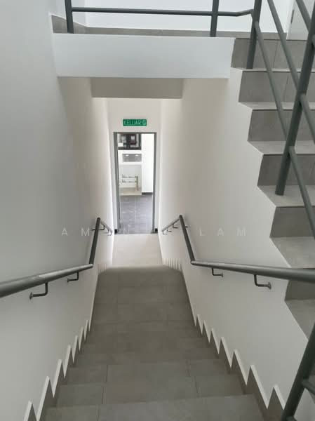 Shop / Office for Rent in Bandar Cassia (Batu Kawan) - Amanda Lam - Corridor - PropertyGuru.com.my