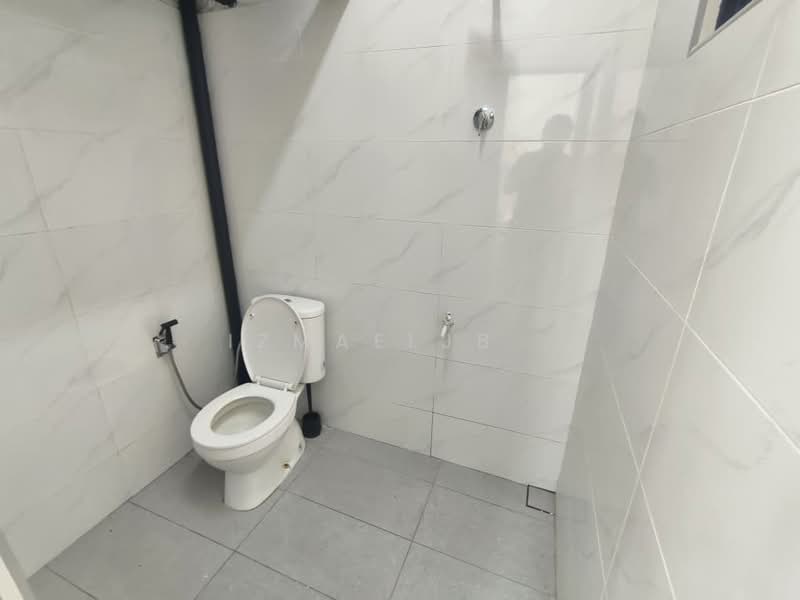 Rumah Teres 2 Tingkat untuk Dijual di Ulu Tiram (Johor) - Izmaeljb . - Bathroom - PropertyGuru.com.my