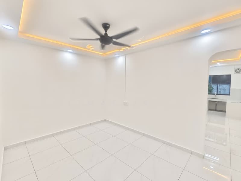 Rumah Teres 2 Tingkat untuk Dijual di Ulu Tiram (Johor) - Izmaeljb . - Interior - PropertyGuru.com.my