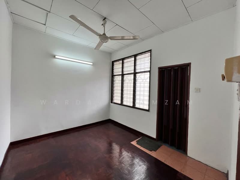 Rumah Teres 2 Tingkat untuk Dijual di Bandar Baru Bangi (Selangor) - Wardatu Zamzam - PropertyGuru.com.my