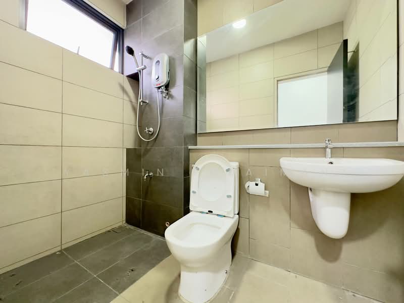 2-storey Terraced House for Sale in Elmina (Shah Alam) - Yasmin Sulaiman - Bathroom - PropertyGuru.com.my