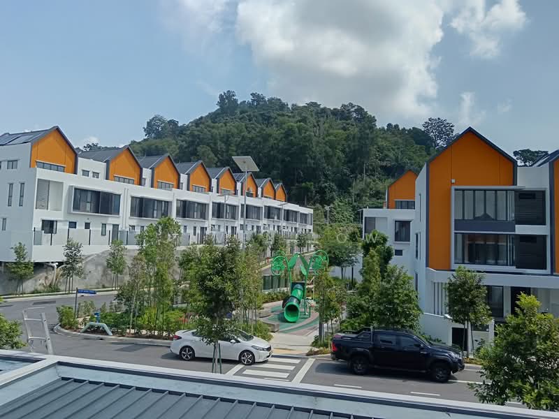 Rumah Teres 3 Tingkat untuk Dijual di Taman Melawati (Ulu Kelang) - Javen Low - PropertyGuru.com.my