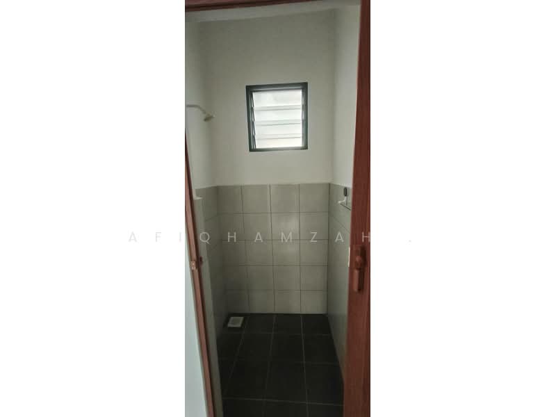Flat for Rent at Pangsapuri Machang Perdana - AfiqHamzah . - Bathroom - PropertyGuru.com.my