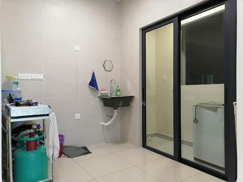 Service Residence for Rent at KR7 Residences - Yi Jun - Kitchen - PropertyGuru.com.my