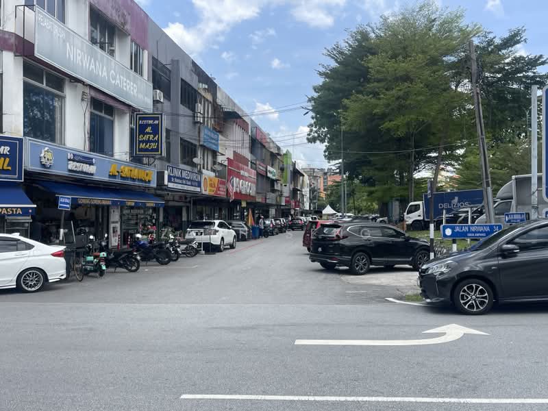 Kedai / Pejabat untuk Disewa di Ampang (Selangor) - Zach Seng - Exterior - PropertyGuru.com.my