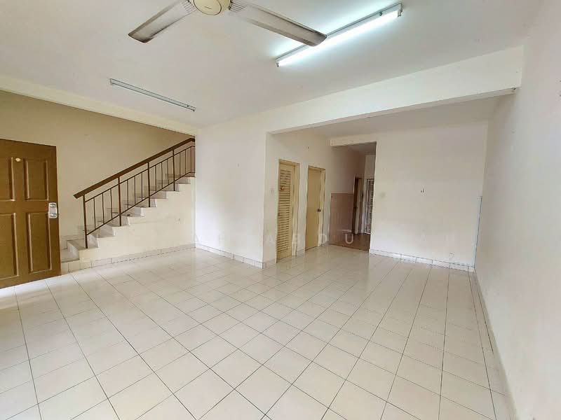 2-storey Terraced House for Sale in Alam Suria (Puncak Alam) - Nadiah Abdullah - PropertyGuru.com.my