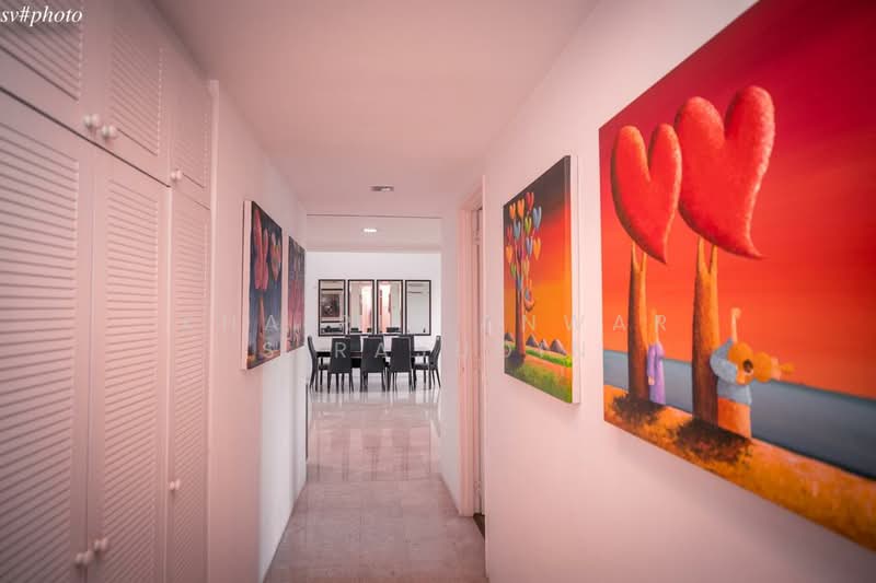 Kondominium untuk Dijual di Impiana On The Waterfront Condominium - Khairil Anwar Sirajudin - Corridor - PropertyGuru.com.my