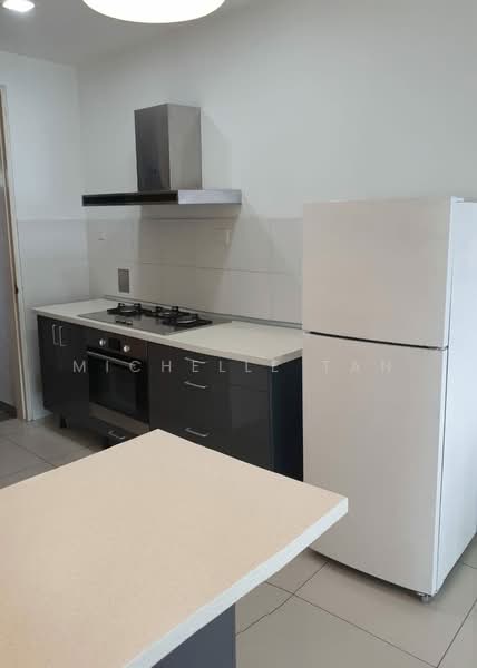 Servis Apartment untuk Dijual di Setia SKY Residences - Michelle Tan - Kitchen - PropertyGuru.com.my