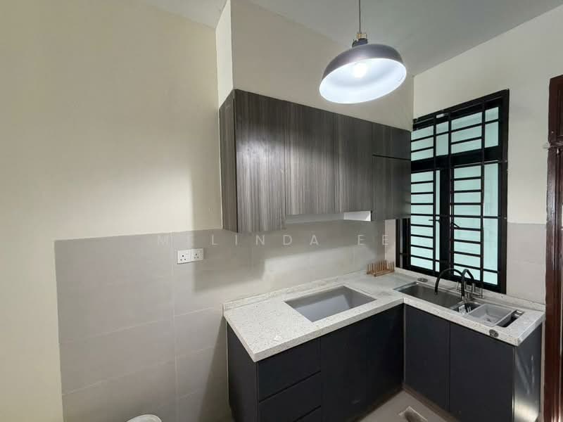 1-storey Terraced House for Sale in Taman Puteri Wangsa (Ulu Tiram) - Melinda Ee - Kitchen - PropertyGuru.com.my