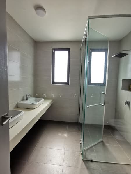Semi-Detached House for Sale in D'Island (Puchong) - Debby Chai - Bathroom - PropertyGuru.com.my