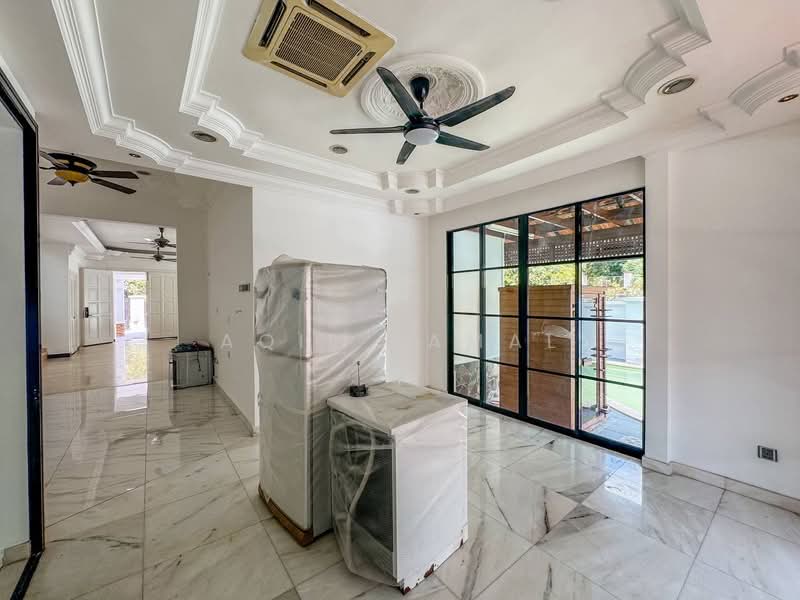 Bungalow for Sale in Ara Damansara (Selangor) - Aqil Kamal - Living Room - PropertyGuru.com.my