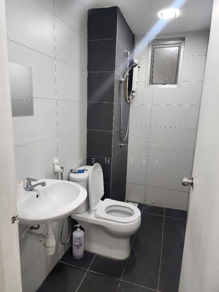 Kondominium untuk Disewa di Residensi Rampai (The Parc Tower) - Diren Tee - Bathroom - PropertyGuru.com.my