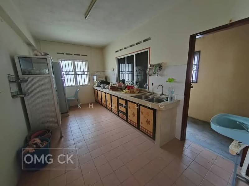 Rumah Teres 2 Tingkat untuk Dijual di Telok Panglima Garang (Selangor) - KH Chong - Kitchen - PropertyGuru.com.my