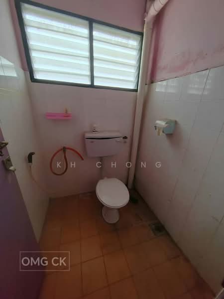 Rumah Teres 2 Tingkat untuk Dijual di Telok Panglima Garang (Selangor) - KH Chong - Bathroom - PropertyGuru.com.my