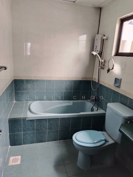 Kondominium untuk Dijual di Tiara Faber - Chris Choo - Bathroom - PropertyGuru.com.my