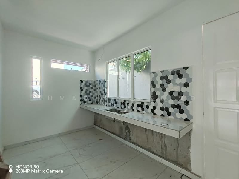 Semi-Detached House for Sale in Taman Ikhlas (Bandar Sungai Long) - Ahmad Gadafi Md Nor - Kitchen - PropertyGuru.com.my