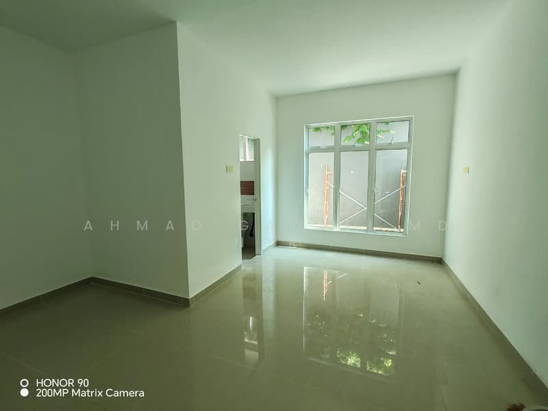 Semi-Detached House for Sale in Taman Ikhlas (Bandar Sungai Long) - Ahmad Gadafi Md Nor - Interior - PropertyGuru.com.my