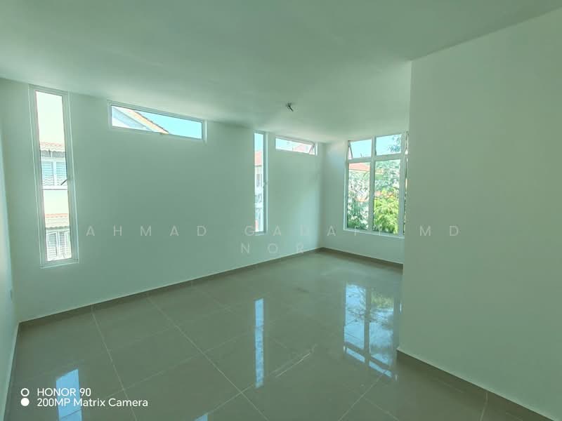 Semi-Detached House for Sale in Taman Ikhlas (Bandar Sungai Long) - Ahmad Gadafi Md Nor - Interior - PropertyGuru.com.my