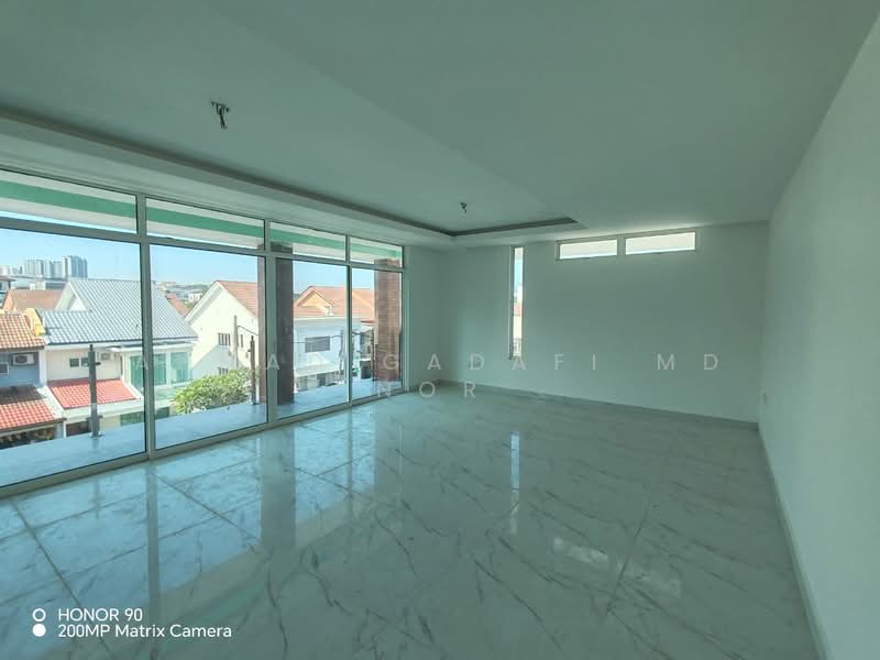 Semi-Detached House for Sale in Taman Ikhlas (Bandar Sungai Long) - Ahmad Gadafi Md Nor - Living Room - PropertyGuru.com.my