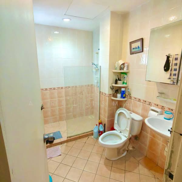 Apartment for Sale at Villa Danau - Azrul Ismail - Bathroom - PropertyGuru.com.my