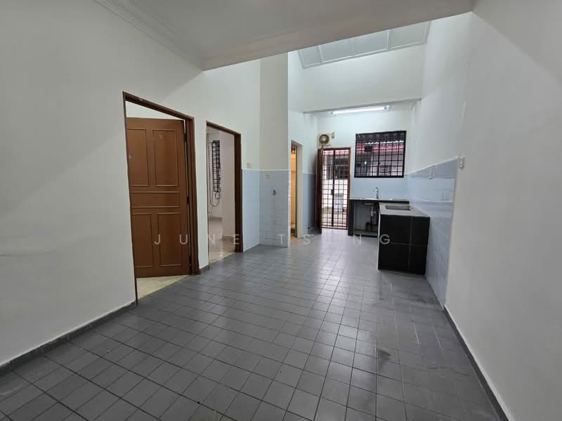 1-storey Terraced House for Sale in Permas Jaya (Johor Bahru) - June Tseng - PropertyGuru.com.my