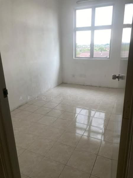 Flat for Rent at Taman Tun Hussein Onn - AfiqHamzah . - Interior - PropertyGuru.com.my