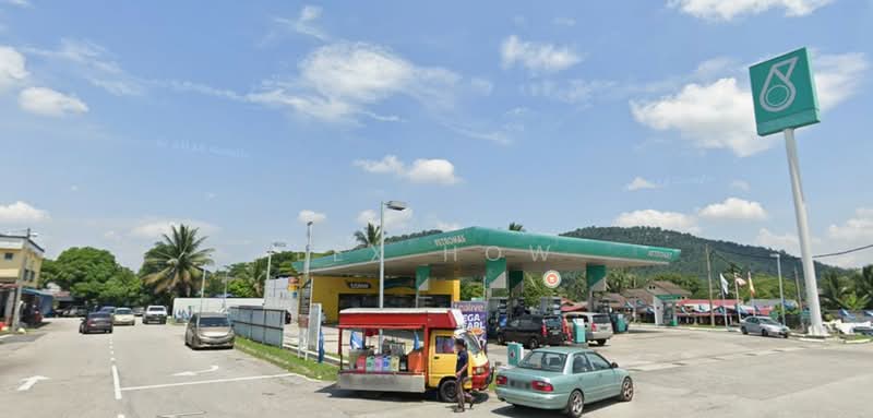Shop for Sale in Bandar Utama Batang Kali (Batang Kali) - Lex How - Exterior - PropertyGuru.com.my