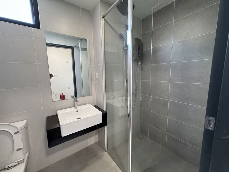 Kondominium untuk Disewa di Anggun Residences - Kerly Kee - Bathroom - PropertyGuru.com.my