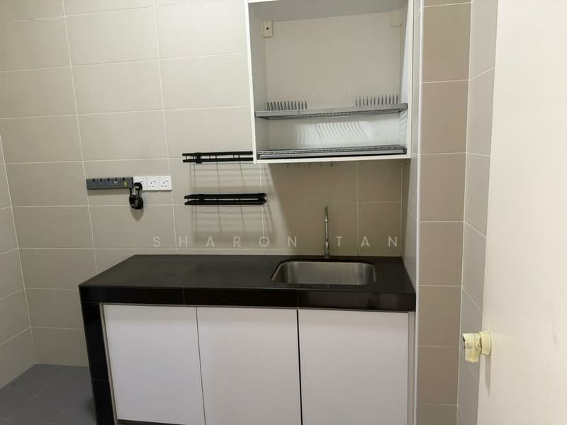 Rumah Teres untuk Disewa di Johor Bahru (Johor) - Sharon Tan - Kitchen - PropertyGuru.com.my