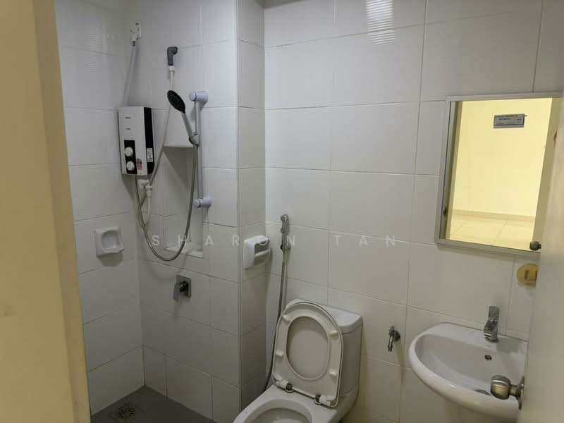 Rumah Teres untuk Disewa di Johor Bahru (Johor) - Sharon Tan - Bathroom - PropertyGuru.com.my